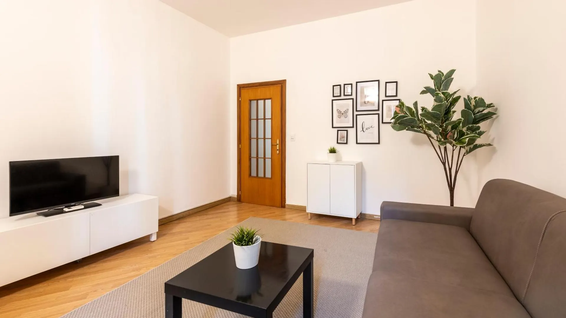 Lägenhet City Center Premuda - B Home Milano Italien